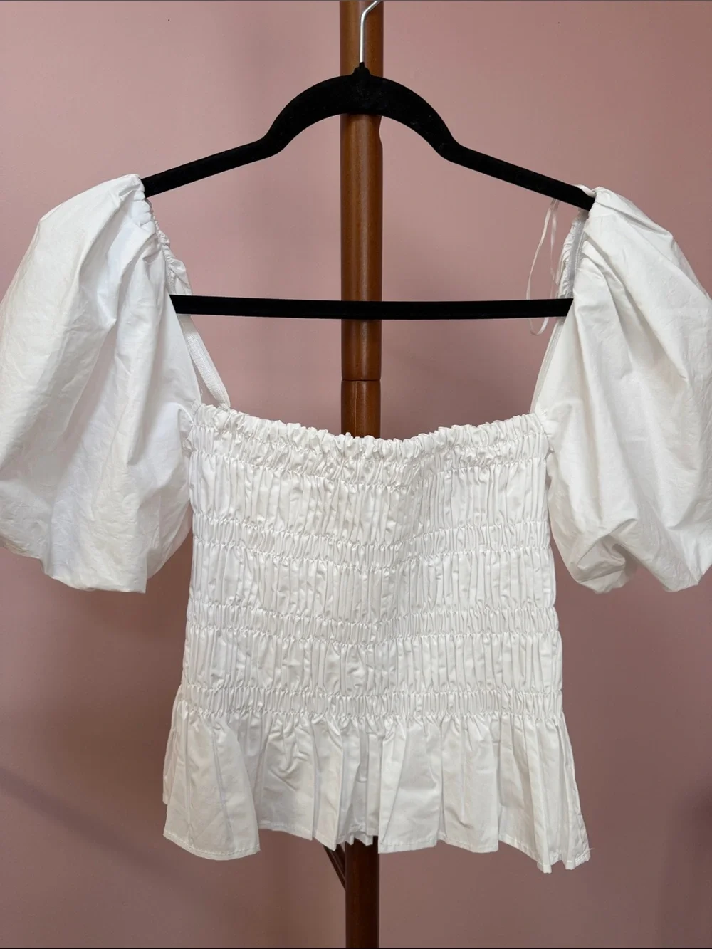 Astr White Smocked Puff-Sleeve Square Neck Blouse